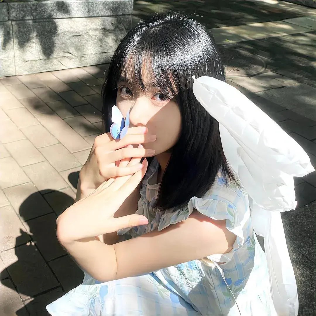 明天、我会成为谁的女友